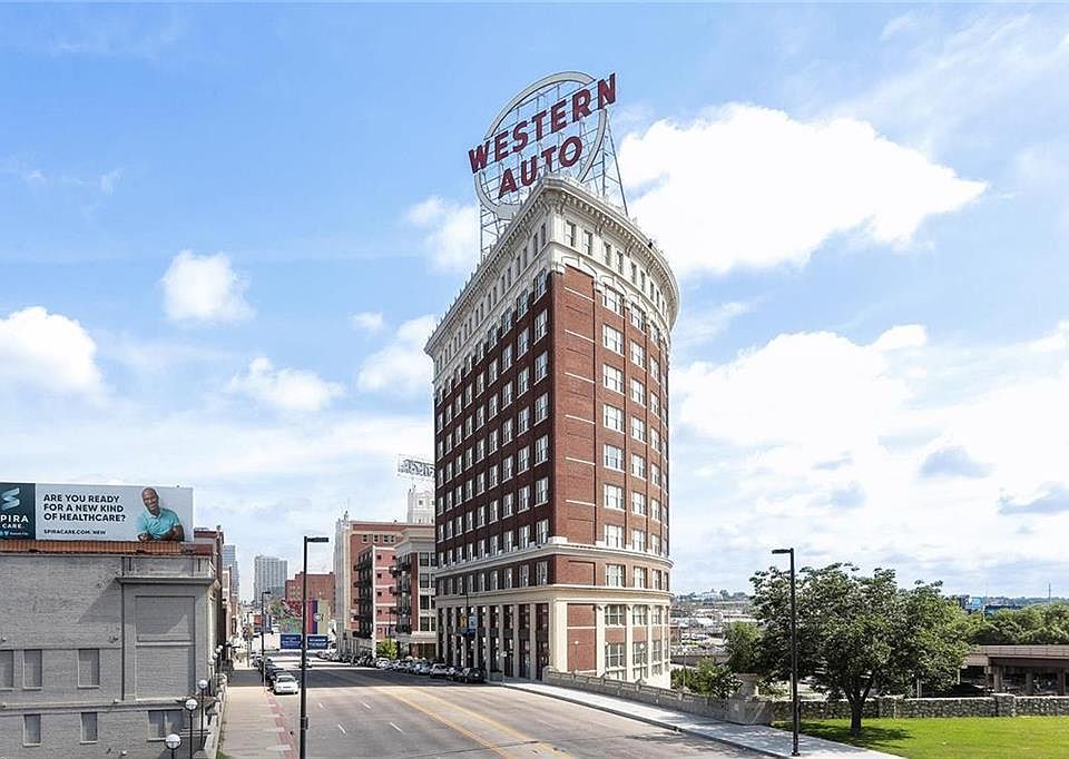 1st image of 2107 Grand 304 Blvd #304