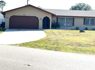 423 Yorkshire St, Pt Charlotte, FL 33954