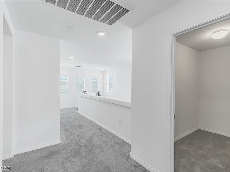 638 Great River Ave — Photo 15