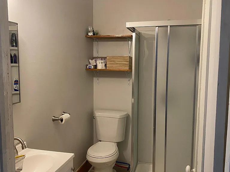 8 Pleasant St #B — Photo 10