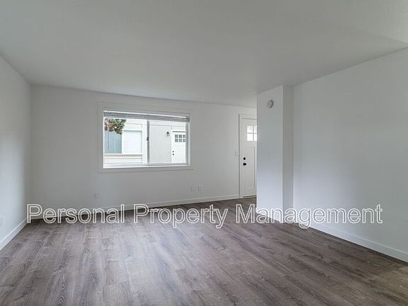 3rd image of 4325 E 17th St #7