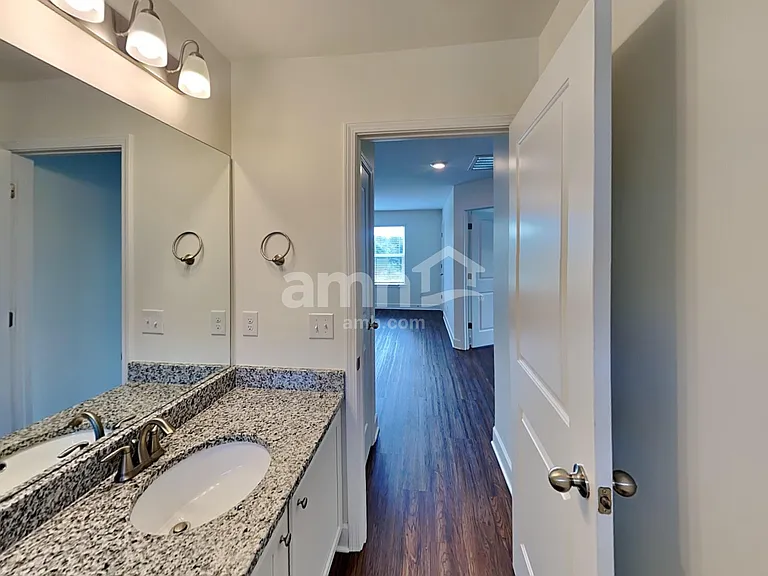5083 Trailwater Dr — Photo 19