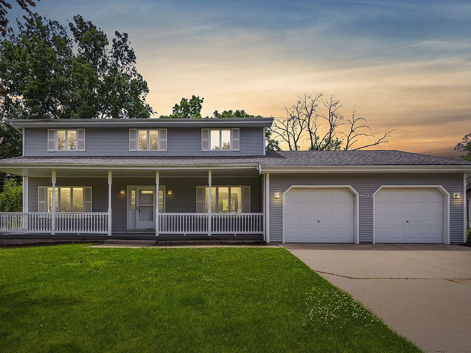 1st image of 800 Tanglewood Dr