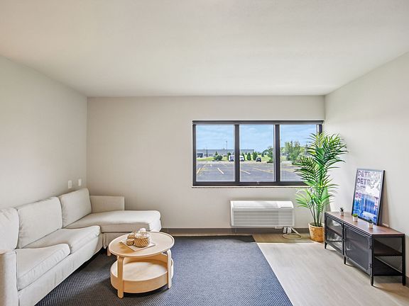 5th image of 34911 Van Dyke Ave #4289cfda4