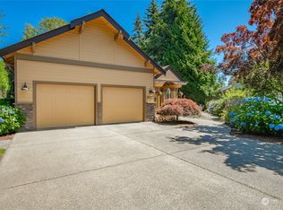 8842 Goldeneye Ln, Blaine, WA