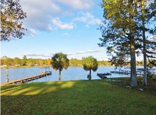 1577 Hobbs Dr, Summerton, SC 29148