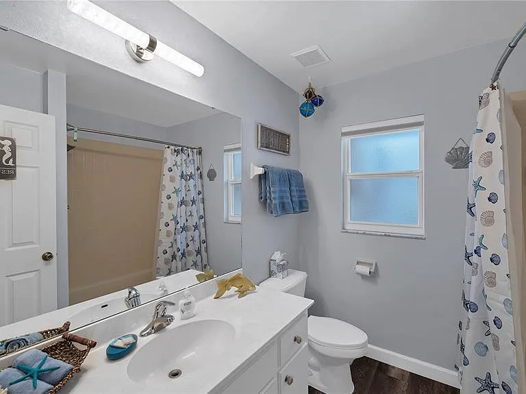 5219 Inverness Dr — Photo 17