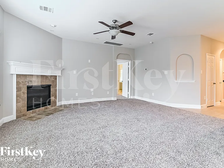 26108 Knights Tower Ct — Photo 3