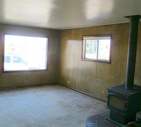 3rd image of 158 Livingston St