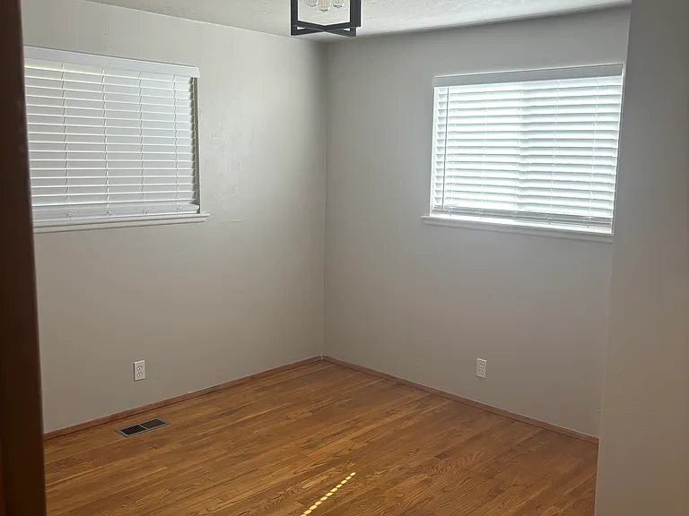 4802 64th St E — Photo 26