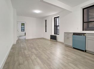 136 E 96th St #3D, New York, NY 10128