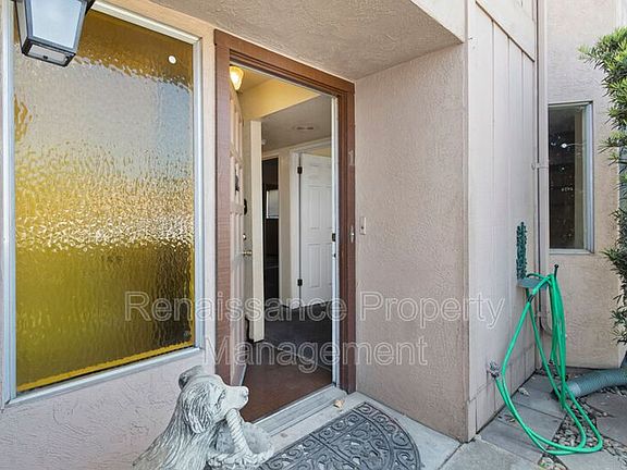 4th image of 526 E Lodi Ave APT 1