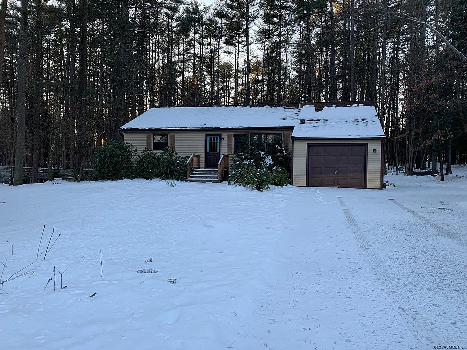 1st image of 30 Nicklaus Dr