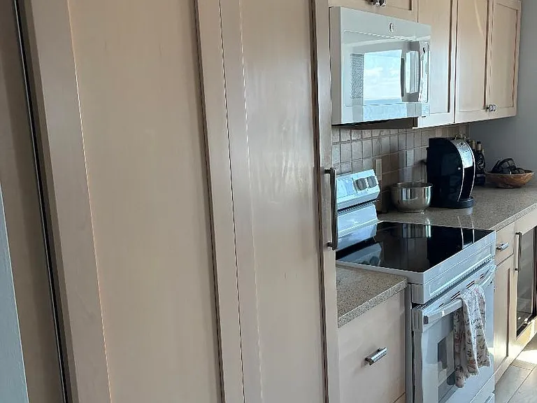750 W Broadway #5Q — Photo 12