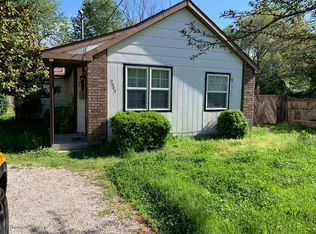 2543 W Water St, Springfield, MO 65802