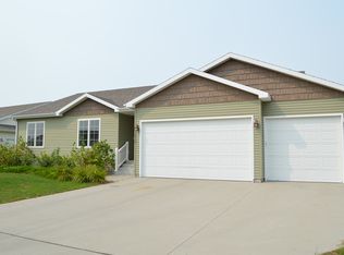 1464 41st Ave S, Moorhead, MN