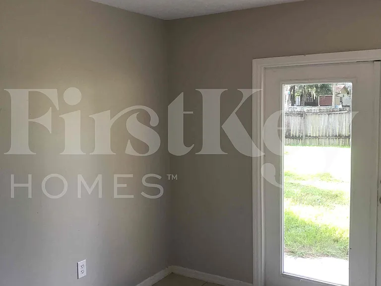 4804 Oriole Dr — Photo 9