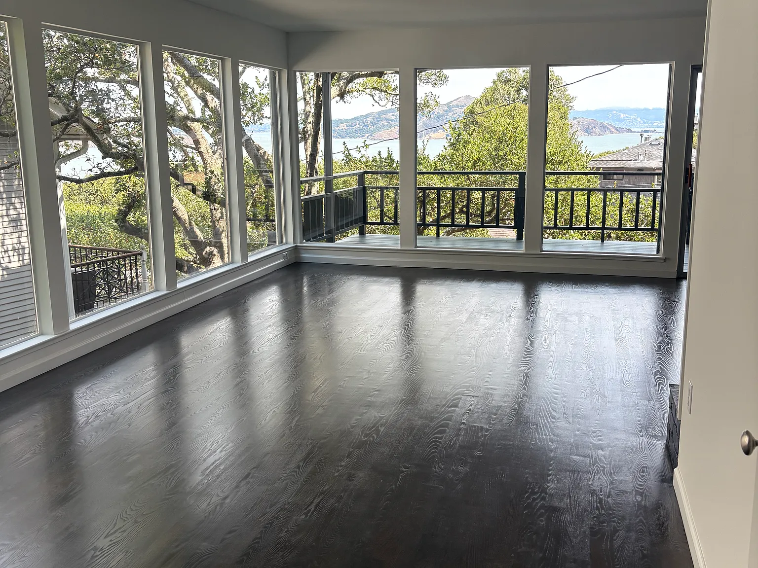 2 bed, 1260 sqft, $6,800 — Photo 1