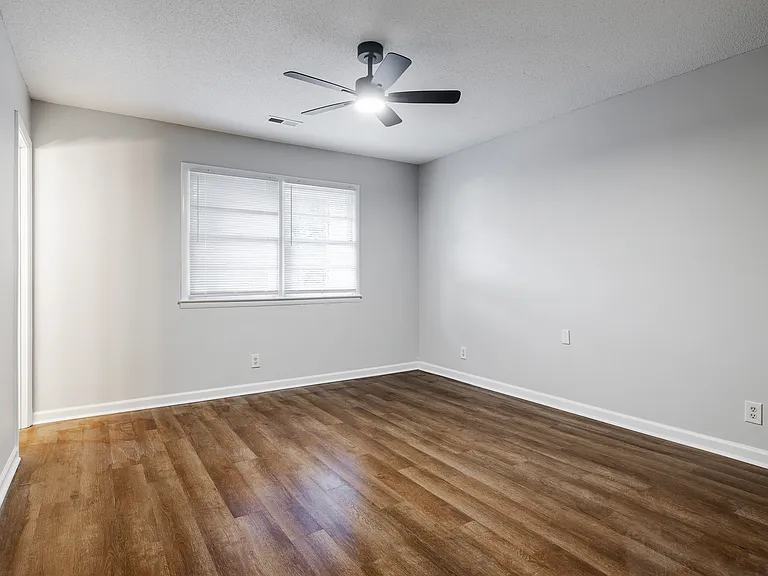 553 Winding Creek Rd #A — Photo 36