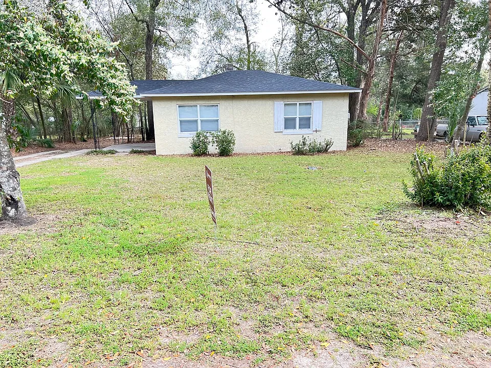 3930 Roswell Dr