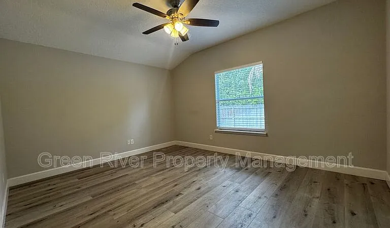 338 Bridgestone Ct — Photo 26