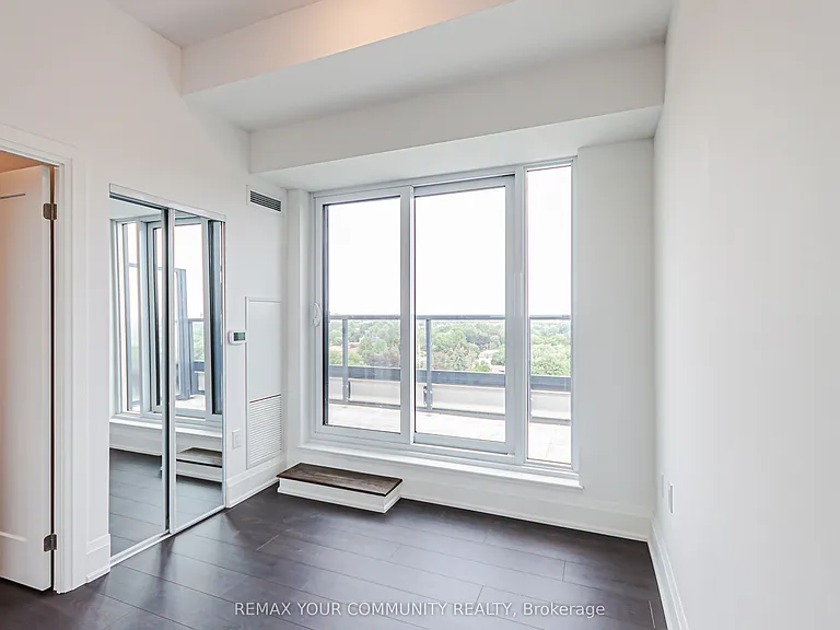 700 Sheppard Ave W #905 — Photo 19
