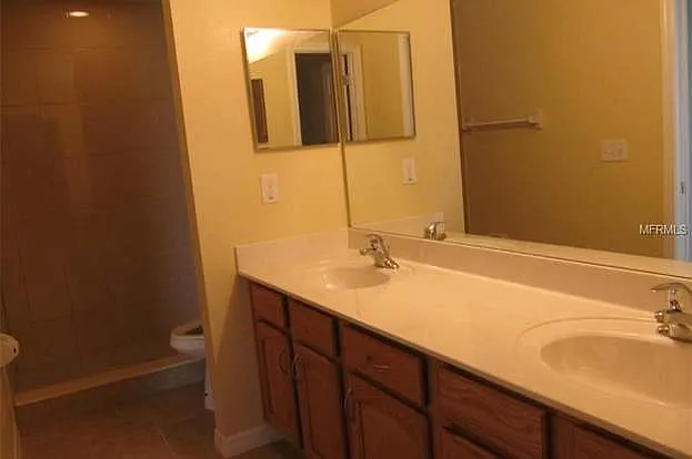 37150 Highland Bluff Cir — Photo 44