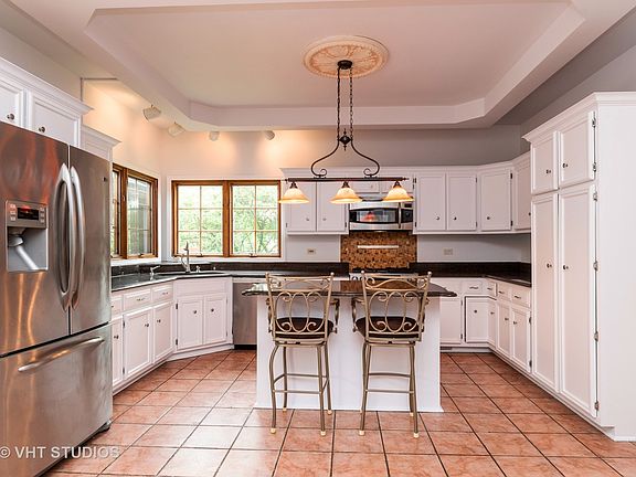 2nd image of 140 Breckenridge Dr