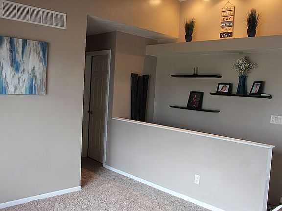 4th image of 30432 Wolf Ave
