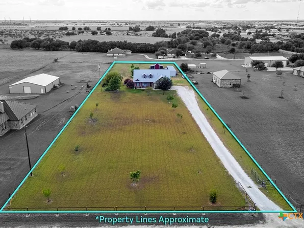 9122 Stinnett Mill Rd, Salado, TX 76571