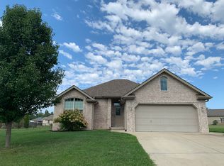 62 S Country Manor Blvd, Madison, IN 47250