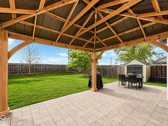 3rd image of 15378 Royal Grove Ct