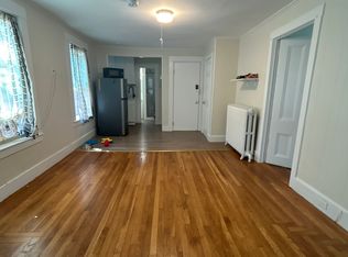 248 Broadway #3, Newport, RI 02840