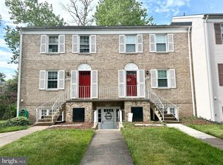 14441 Golden Oak Rd, Centreville, VA 20121