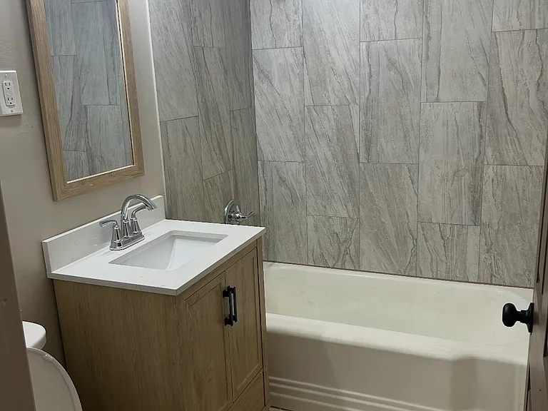 1221 S 26th St #1221 — Photo 5