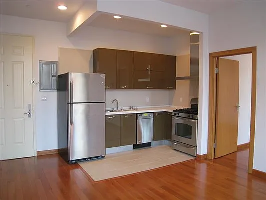 Rented by Kian Realty | media 13