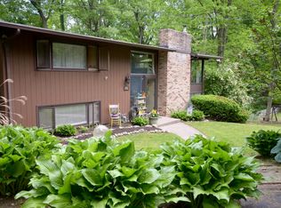409 Roxbury Ln, Battle Creek, MI 49017
