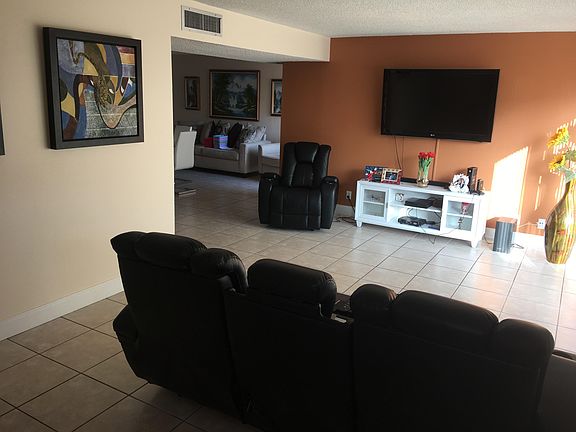 Great Room Living/Dining