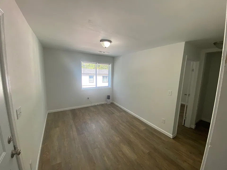 1174 Joseph E Boone Blvd NW #6