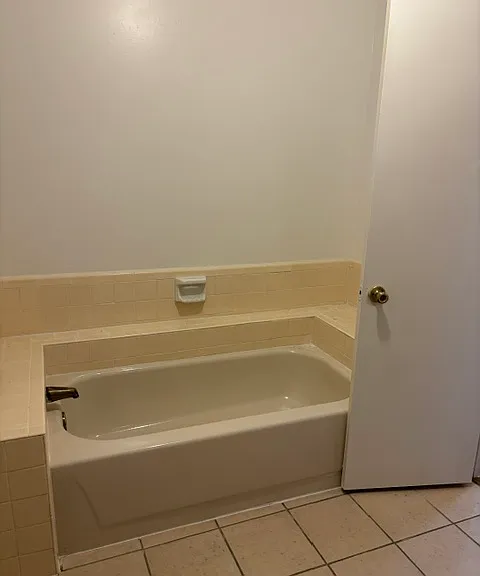 2849 London Ln — Photo 17