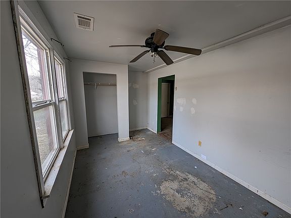 5th image of 316 S Black Ave