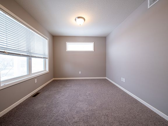 4th image of 20817 Guthrie Dr