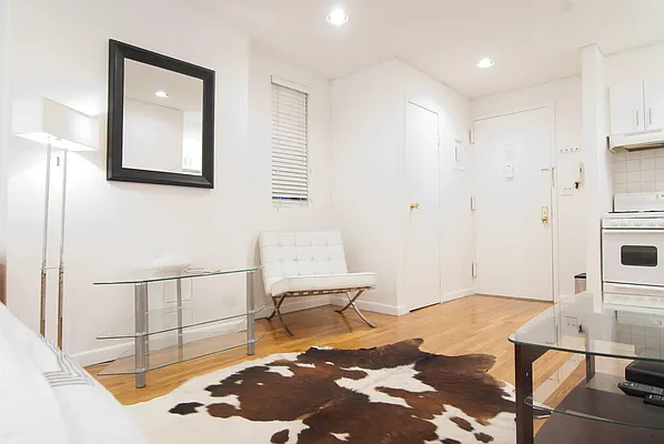 Rented by WAM Partners - William Moses Co. | media 53