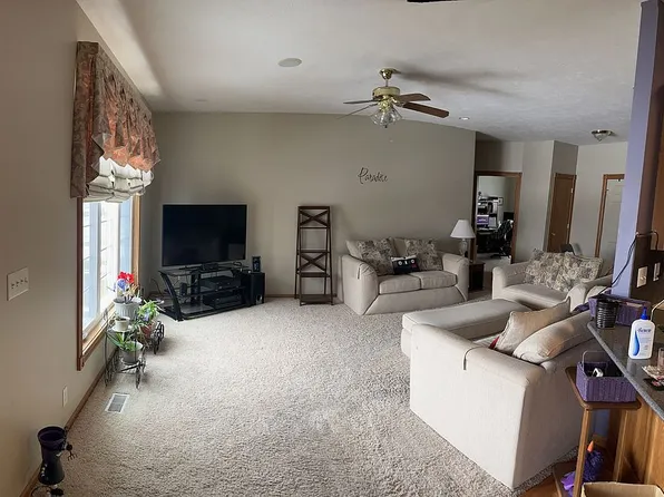 2333 SW 47th St, Lincoln, NE 68522