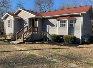 115 Gulch Rd, Trenton, GA 30752