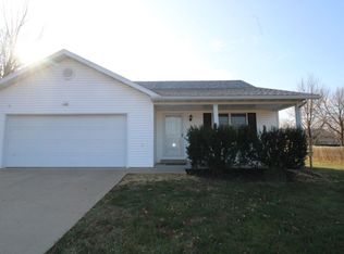 704 E Saint Eunice Rd, Fulton, MO 65251