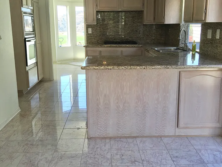 12021 Falcon Crest Way — Photo 3
