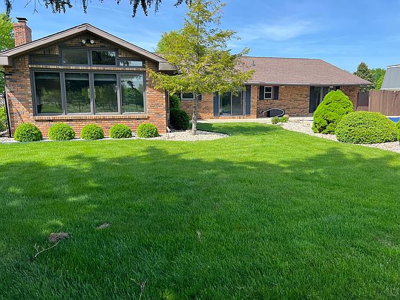4th image of 201 W Chipaway Dr