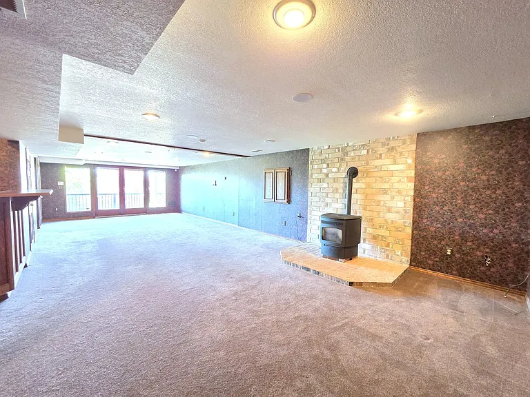 7706 E Woodview Dr — Photo 31