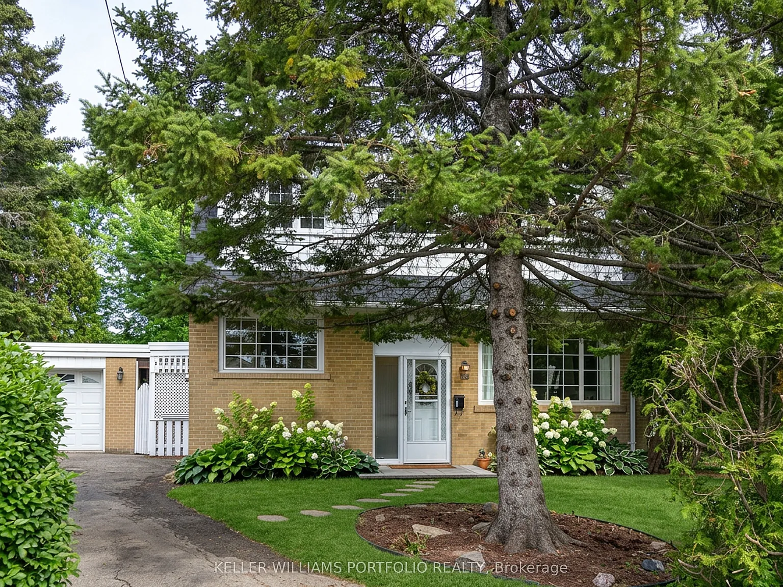 3 bed, $3,999 — Photo 2